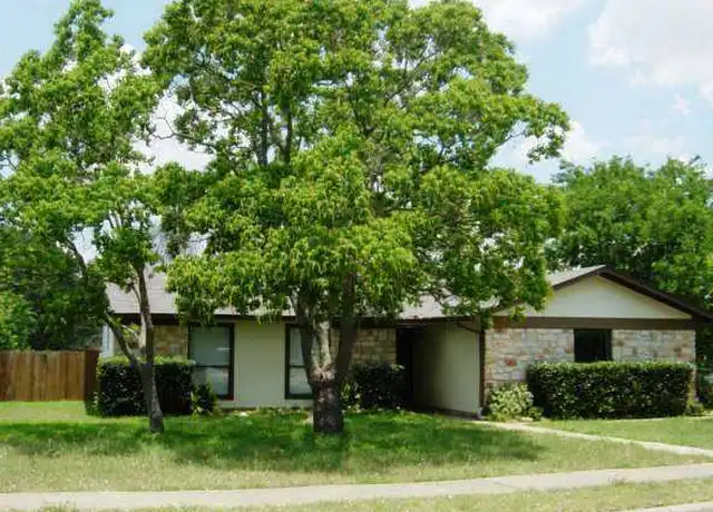 Property at 3902 Rolling Hl, Round Rock, TX, 78681, 3 beds, 2 baths, [object Object]