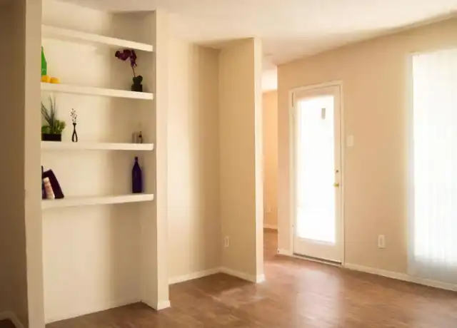 Property at 1823 N Las Vegas Trl, Fort Worth, TX, 76108, 1 bed, 1 bath, [object Object]