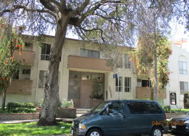 Property at 3625 Glendon Ave Unit 105, Los Angeles, CA, 90034, 2 beds, 2 baths, [object Object]