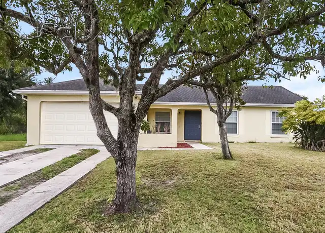Property at 338 Gait Ct, Kissimmee, FL, 34743, 4 beds, 2 baths, [object Object]