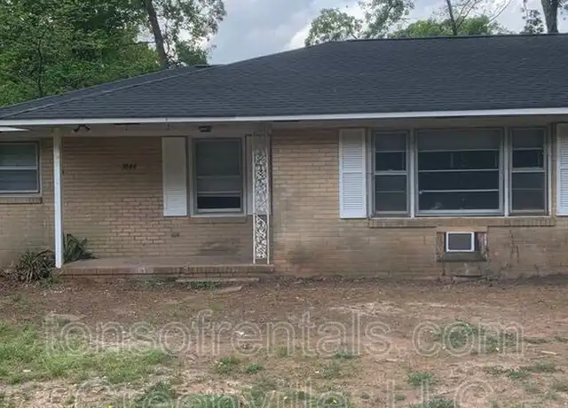 Property at 3844 S Pine St, Spartanburg, SC, 29302, 2 beds, 1 bath, [object Object]