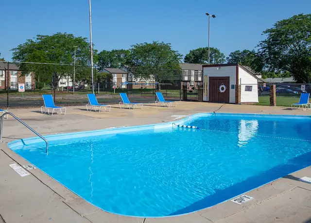 Photo of 6851 Wayne Estates Blvd, Dayton, OH 45424