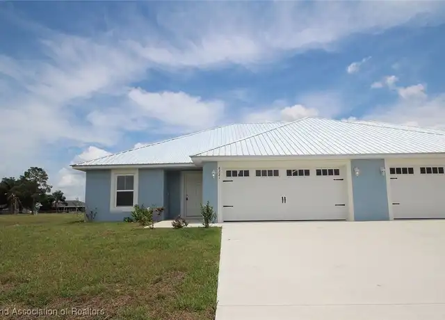 Property at 8205 Cozumel Ln, Sebring, FL, 33876, 2 beds, 2 baths, [object Object]