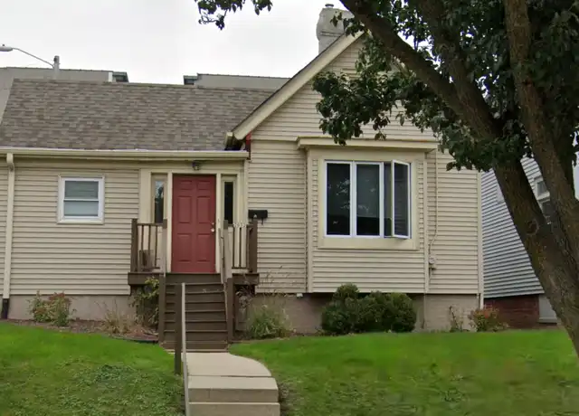 Property at 2032 W Michigan St, Milwaukee, WI, 53233, 3 beds, 2 baths, [object Object]