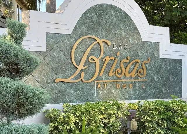 Property at 5670 NW 116th Ave #205, Doral, FL, 33178, 3 beds, 2.5 baths, [object Object]