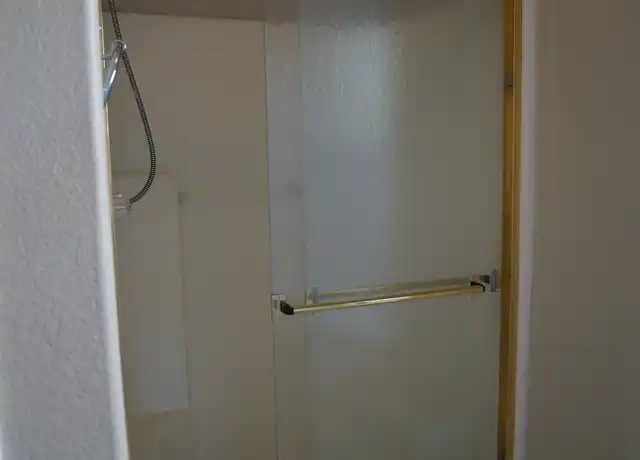 Property at 8781 W Berridge Ln, Glendale, AZ, 85305, 4 beds, 2 baths, [object Object]