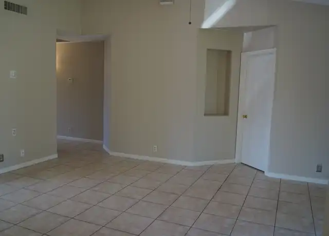 Property at 8781 W Berridge Ln, Glendale, AZ, 85305, 4 beds, 2 baths, [object Object]
