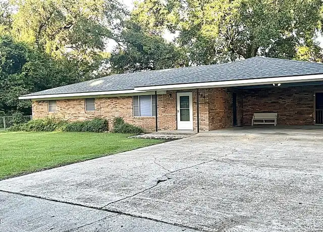 Property at 184 Grey Eagle Road 1 Unit 1, Jeanerette, LA, 70544, 3 beds, 2 baths, [object Object]