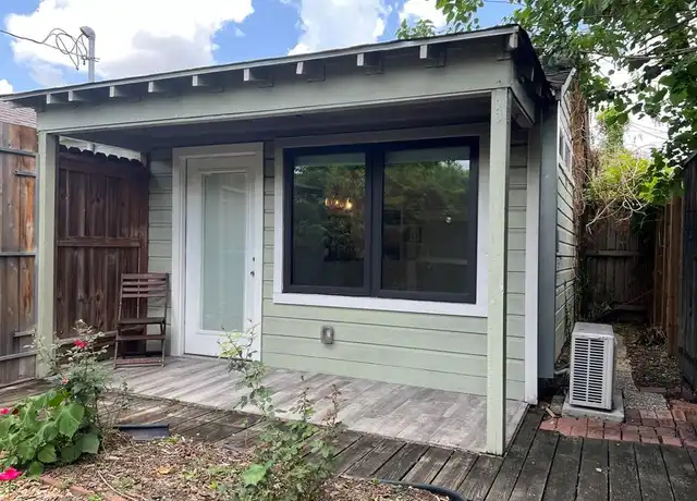 Property at 702 E 14th St Unit A, Houston, TX, 77008, 0 beds, 1 bath, [object Object]