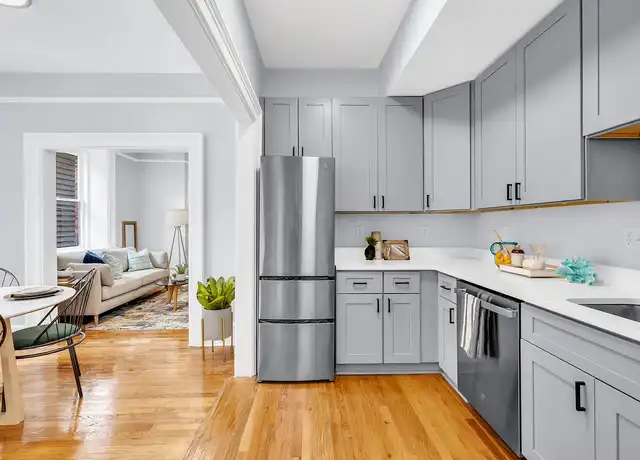 Property at Cape Fear Apartments - 422 S 3rd St, Wilmington, NC, 28401, 1-3 bed, 1 bath, [object Object]