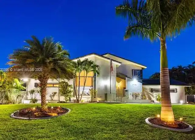 Property at 6140 SW 56th Ct, Davie, FL, 33314, 5 beds, 3 baths, [object Object]