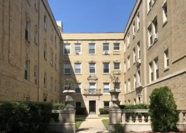 Property at 2232 W Farwell Ave, Chicago, IL, 60645, 1 bed, 1 bath, [object Object]
