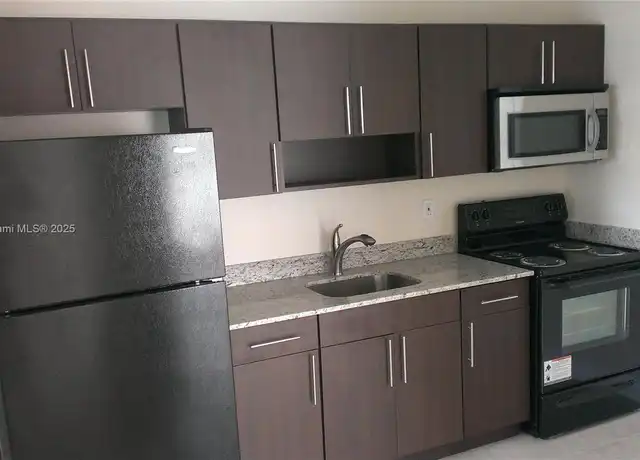 Property at 685 NE 85th St Unit 10, Miami, FL, 33138, 1 bed, 1 bath, [object Object]