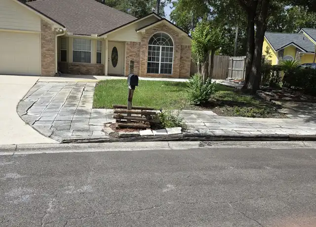 Property at 8528 Echoridge Ct, Jacksonville, FL, 32244, 4 beds, 2 baths, [object Object]