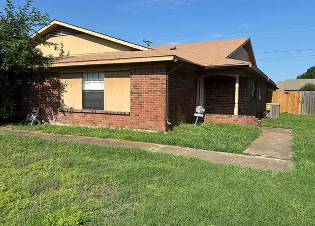 Property at 1008 Poplar St Unit 1008, Benbrook, TX, 76126, 2 beds, 2 baths, [object Object]