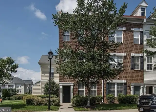 Property at 42500 Hollyhock Ter, Brambleton, VA, 20148, 3 beds, 2.5 baths, [object Object]