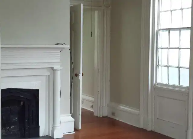 Property at 220 Calhoun St Unit F, Charleston, SC, 29401, 1 bed, 1 bath, [object Object]
