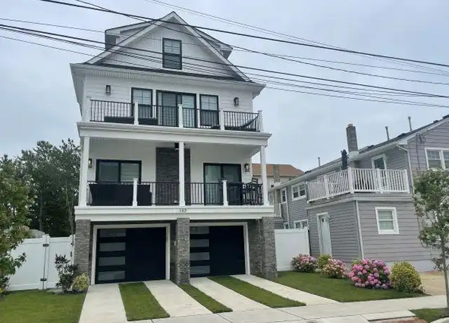 Property at 103 N Monroe Ave, Margate City, NJ, 08402, 5 beds, 4 baths, [object Object]
