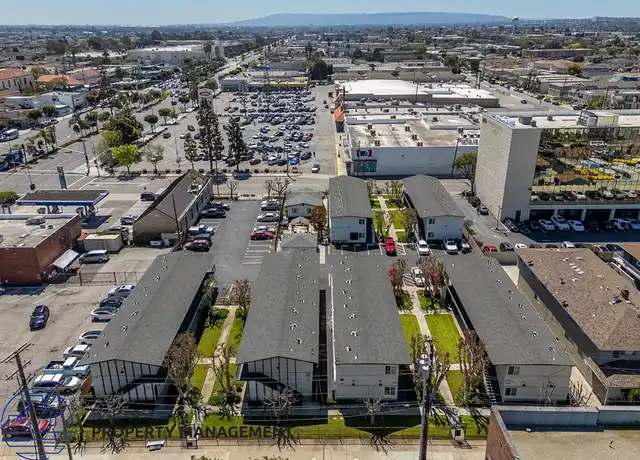 Property at The Oasis Apartments - 4431 W 118th St, Hawthorne, CA, 90250, 1 bed, 1 bath, [object Object]
