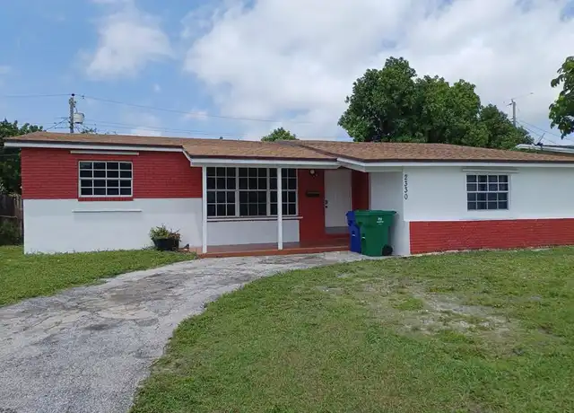 Property at 2330 Kingston Dr, Miramar, FL, 33023, 3 beds, 2 baths, [object Object]