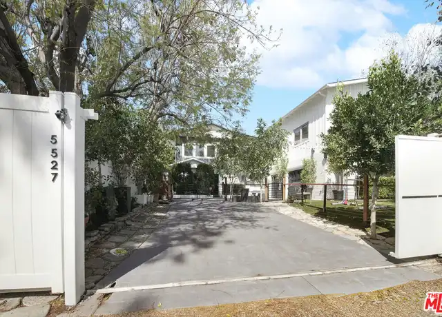 Property at 5527 Columbus Ave, Sherman Oaks, CA, 91411, 6 beds, 4 baths, [object Object]