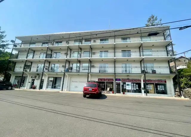 Property at 605 S Grand Ave Unit J, Pullman, WA, 99163, 2 beds, 2 baths, [object Object]