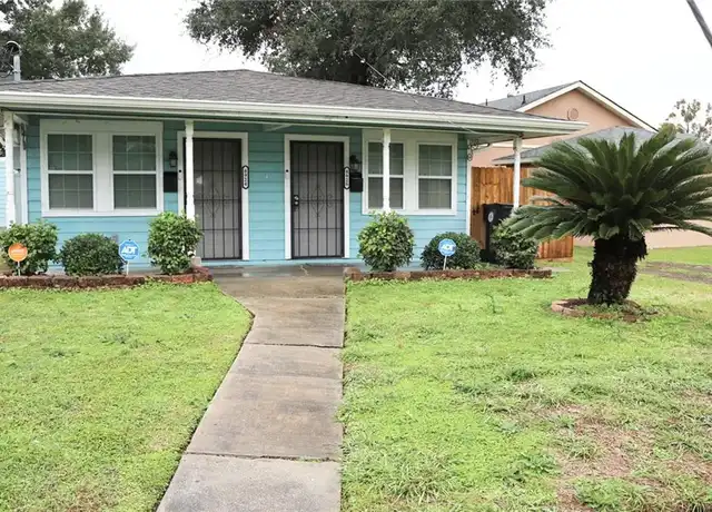 Property at 8926 Oleander St, New Orleans, LA, 70118, 2 beds, 1 bath, [object Object]