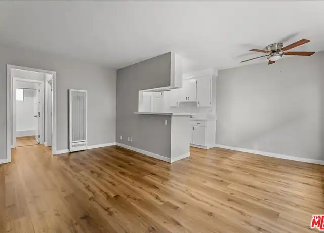 Property at 12717 Pacific Ave, Los Angeles, CA, 90066, 1 bed, 1 bath, [object Object]