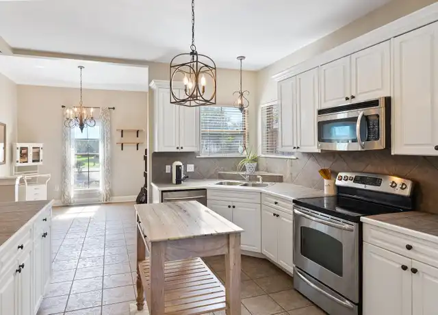 Property at 10530 Springglen Ct, Baton Rouge, LA, 70810, 3 beds, 2 baths, [object Object]