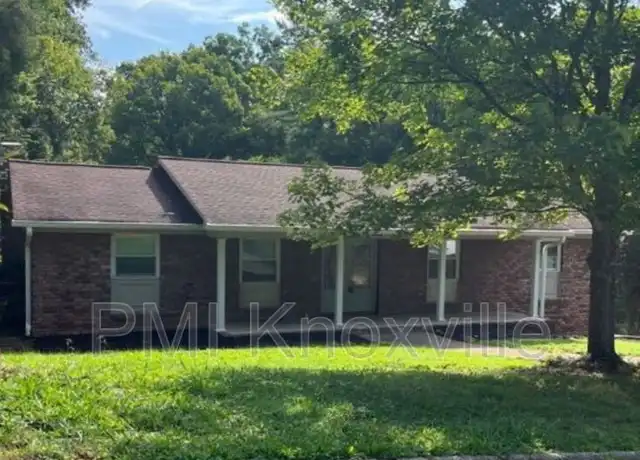 Property at 612 W Meadecrest Dr, Knoxville, TN, 37923, 3 beds, 2.5 baths, [object Object]