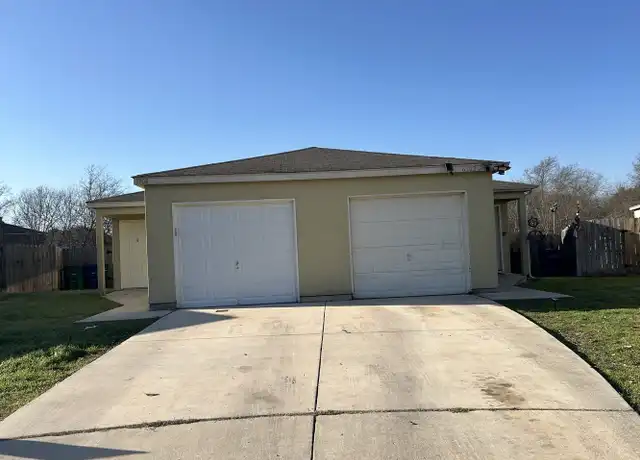 Property at 6304 Green Top Dr, San Antonio, TX, 78233, 3 beds, 2 baths, [object Object]
