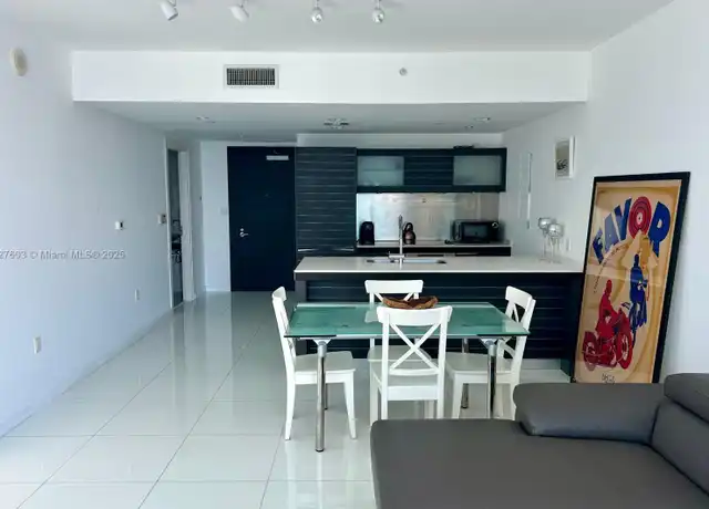 Property at 200 Biscayne Boulevard Way #4111, Miami, FL, 33131, 1 bed, 1.5 baths, [object Object]