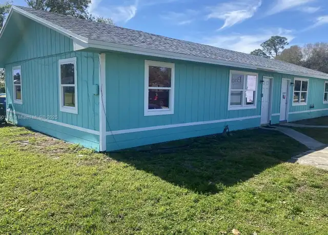 Property at 6503 Palomar Pkwy Unit A, Fort Pierce, FL, 34951, 2 beds, 1 bath, [object Object]
