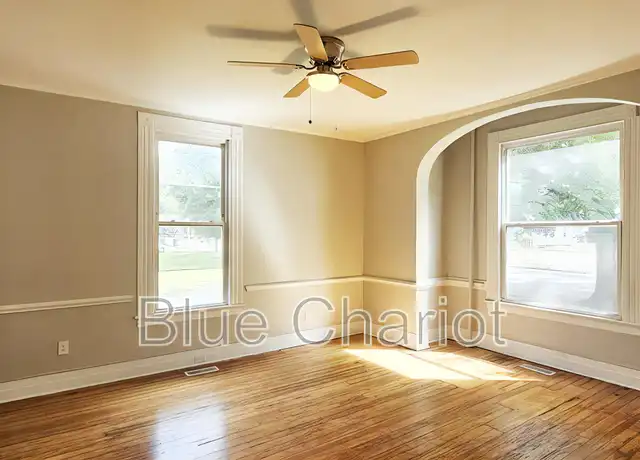 Property at 303 Broad St W Unit B, Wilson, NC, 27893, 2 beds, 1 bath, [object Object]