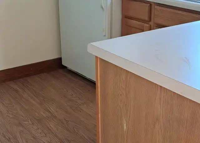 Property at 314 N Washington St, Conesville, IA, 52739, 2 beds, 1 bath, [object Object]