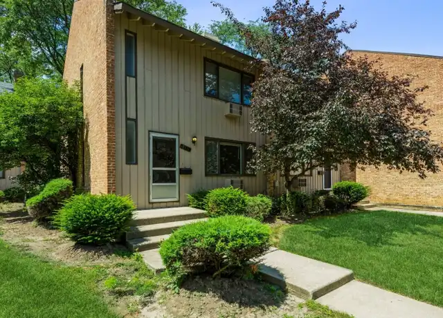 Property at 710 Concord Ln Unit 710, Barrington, IL, 60010, 3 beds, 2 baths, [object Object]