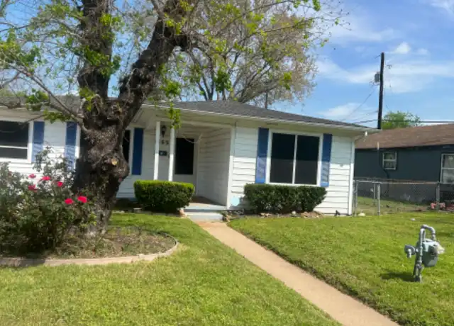 Property at 1402 W Martin Luther King Jr St, Bryan, TX, 77803, 3 beds, 1 bath, [object Object]