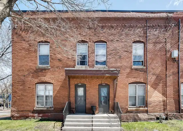 Property at 424 Smith Ave N Unit 4, St Paul, MN, 55102, 1 bed, 1 bath, [object Object]
