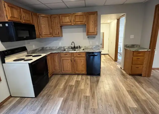 Property at 311 Main St, Mosinee, WI, 54455, 1 bed, 1 bath, [object Object]