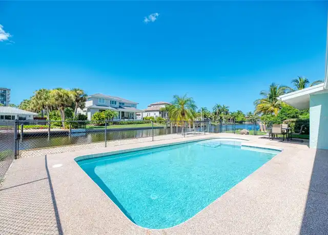Property at 5577 Contento Dr, Sarasota, FL, 34242, 2 beds, 2 baths, [object Object]