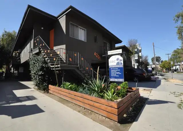 Property at 4201 Arch Dr Unit 10, Studio City, CA, 91604, 0 beds, 1 bath, [object Object]