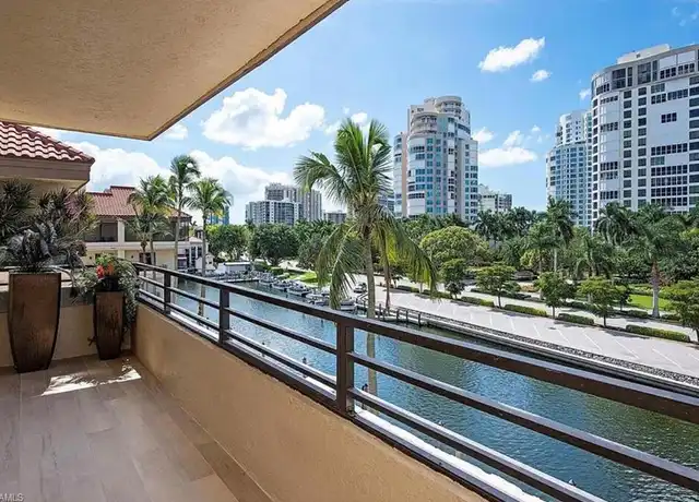 Property at 4400 Gulf Shore Blvd N Unit 3-305, Naples, FL, 34103, 4 beds, 4.5 baths, [object Object]