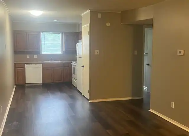 Property at 2603 S Waldron Rd Unit 9, Fort Smith, AR, 72903, 2 beds, 1 bath, [object Object]