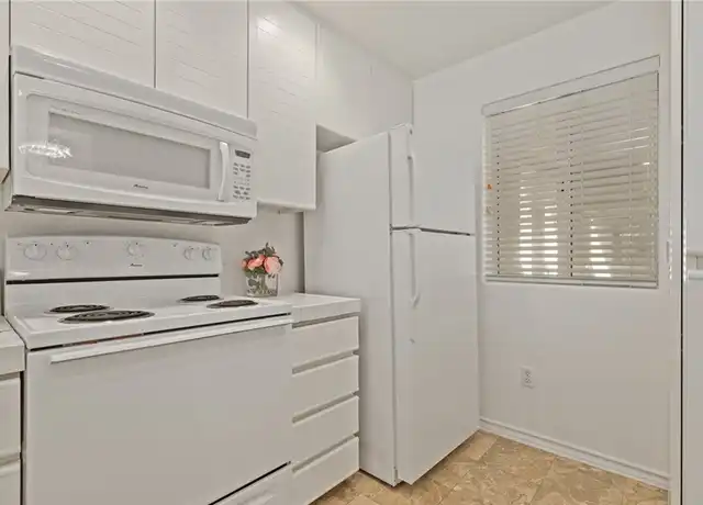 Property at 2233 Martin #315, Irvine, CA, 92612, 1 bed, 1 bath, [object Object]