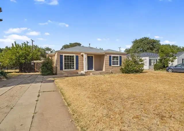 Property at 2510 29th St, Lubbock, TX, 79410, 3 beds, 2 baths, [object Object]