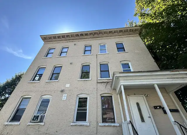 Property at 5 Winter St Unit 3, Hartford, CT, 06120, 3 beds, 1 bath, [object Object]