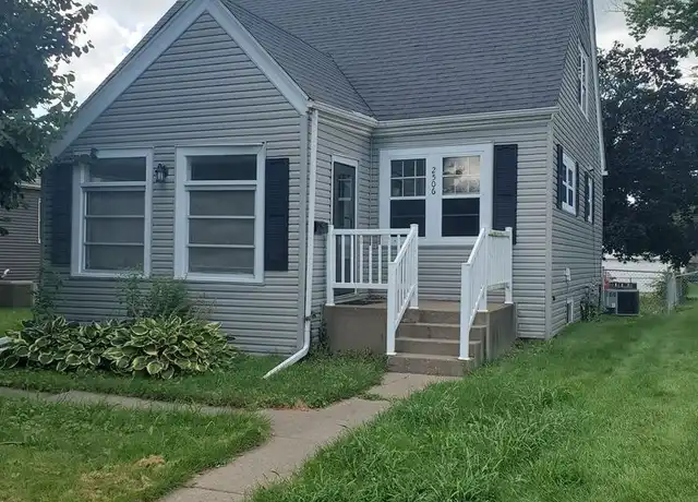 Property at 2506 28th St, Rock Island, IL, 61201, 3 beds, 1 bath, [object Object]