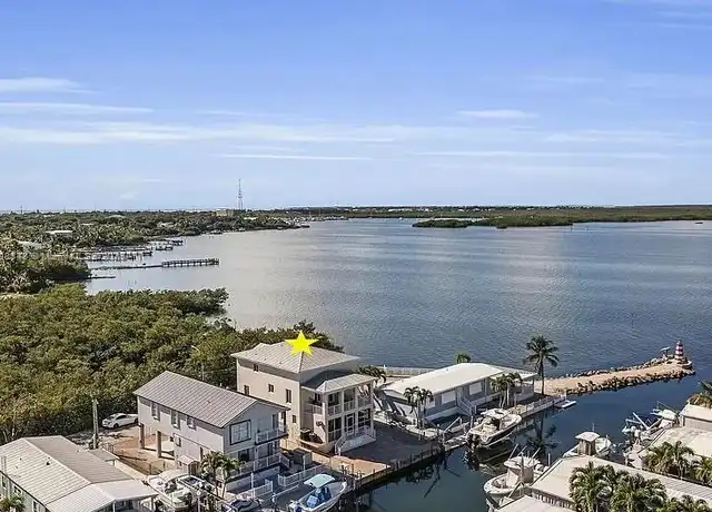 Property at 112 Seagull Ln Unit 112, Tavernier, FL, 33070, 3 beds, 3.5 baths, [object Object]