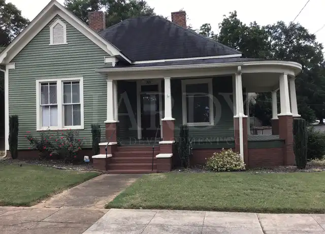 Property at 206 E 8th St SW, Rome, GA, 30161, 2 beds, 1 bath, [object Object]