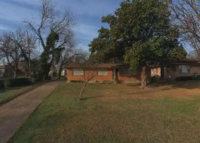 Property at 2026 Sussex Ave, Dallas, TX, 75203, 3 beds, 1 bath, [object Object]